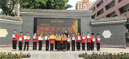 1755481886575135.jpg 1755481886575135.jpg