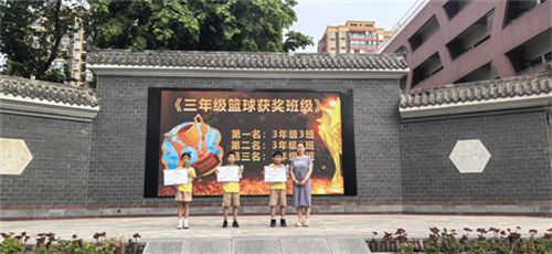 1755481876663104.jpg 1755481876663104.jpg