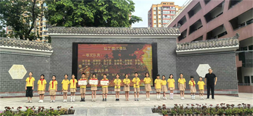 1755481893763328.jpg 1755481893763328.jpg