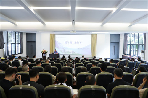 20250825_100916_054.jpg 20250825_100916_054.jpg