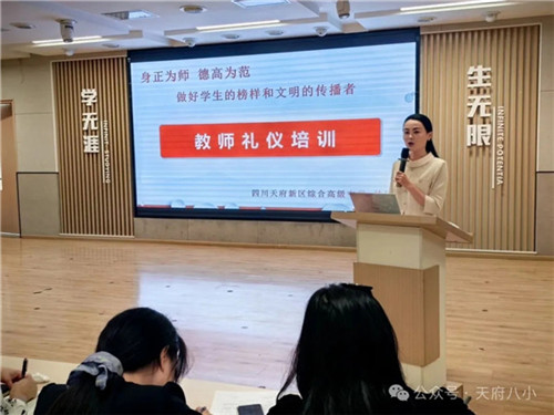 20250902_160925_359.jpg 20250902_160925_359.jpg