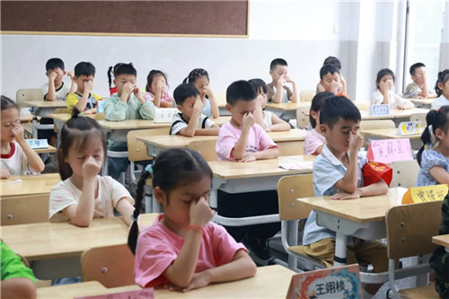 20250915_153851_279.jpg 20250915_153851_279.jpg