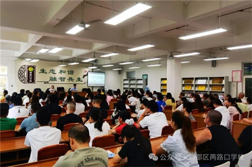 20250917_120509_114.jpg 20250917_120509_114.jpg