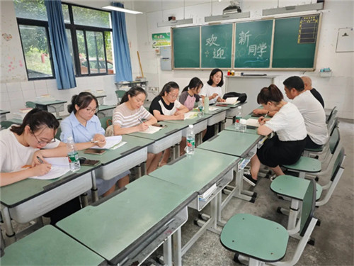 20250918_154456_352.jpg 20250918_154456_352.jpg