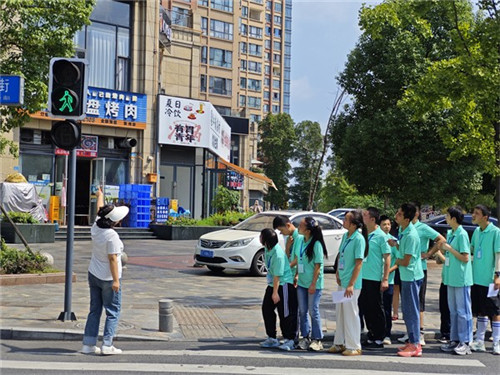 20250928_100451_114.jpg 20250928_100451_114.jpg