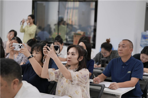 20250928_110446_158.jpg 20250928_110446_158.jpg