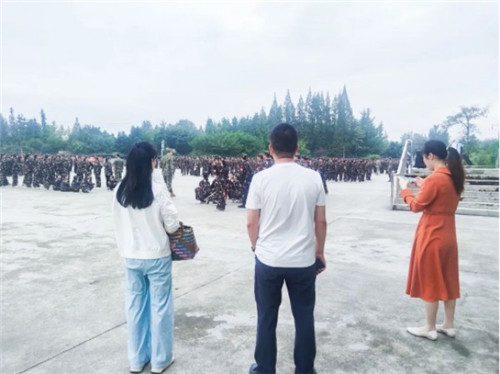 20251010_092434_021.jpg 20251010_092434_021.jpg