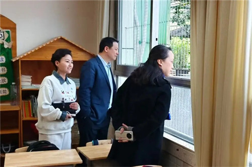 20251011_135921_167.jpg 20251011_135921_167.jpg