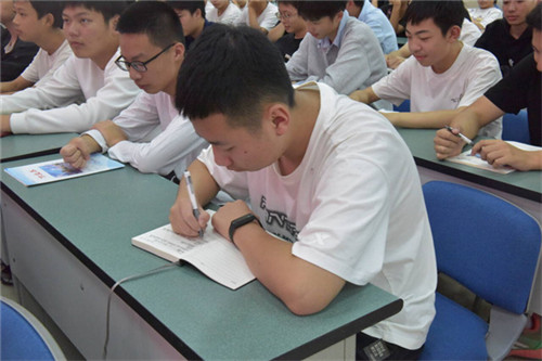 20251013_164039_389.jpg 20251013_164039_389.jpg