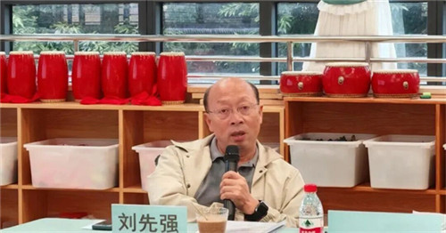 20251014_155517_158.jpg 20251014_155517_158.jpg