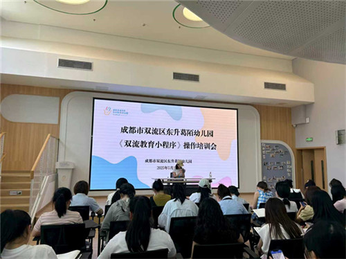 20251014_151812_111.jpg 20251014_151812_111.jpg