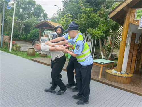 20251014_102639_082.jpg 20251014_102639_082.jpg