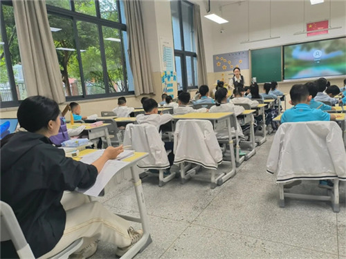 20251022_161211_367.jpg 20251022_161211_367.jpg