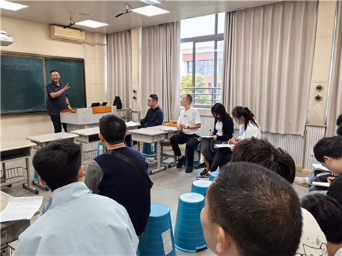 20251023_164046_326.jpg 20251023_164046_326.jpg