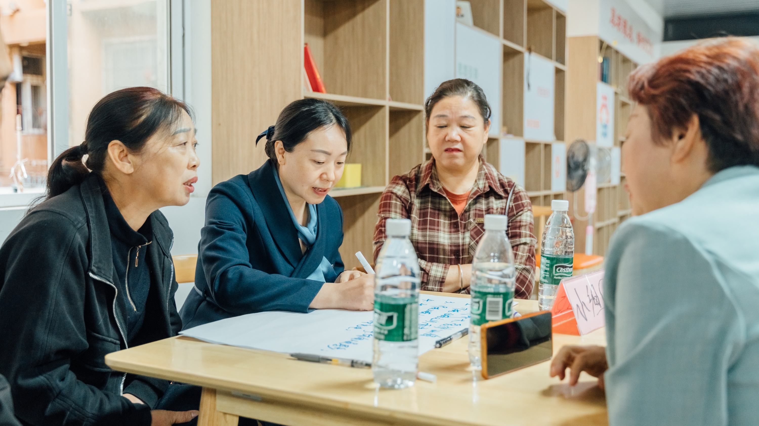 合作街道：小院议事厅 议出民生“幸福味”