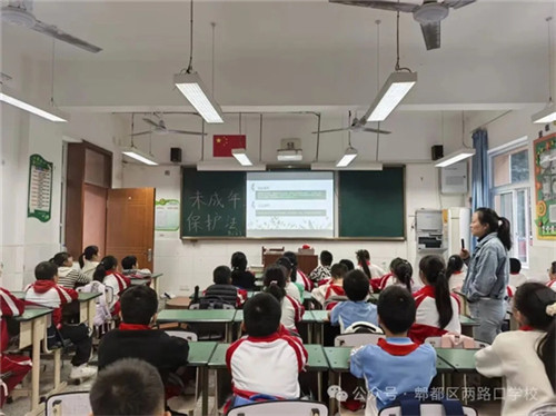 20251023_164341_336.jpg 20251023_164341_336.jpg