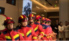 10月28日深夜快递