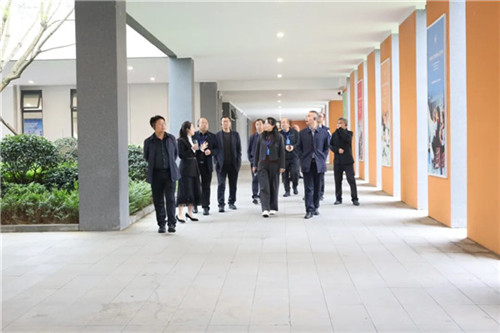 20251105_093506_045.jpg 20251105_093506_045.jpg