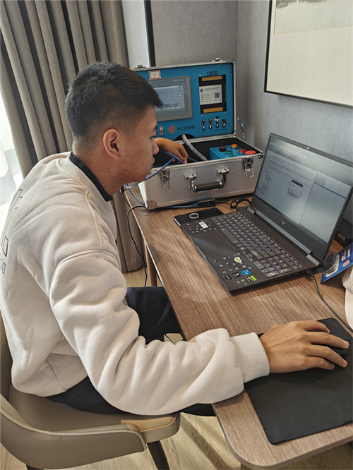 20251105_143225_218.jpg 20251105_143225_218.jpg