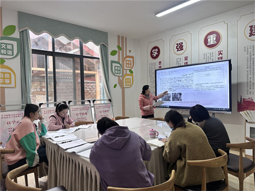 20251105_150128_257.jpg 20251105_150128_257.jpg