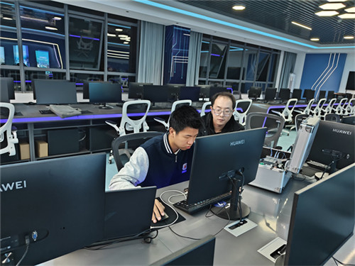 20251105_143225_216.jpg 20251105_143225_216.jpg