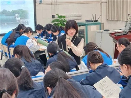 20251106_100606_123.jpg 20251106_100606_123.jpg