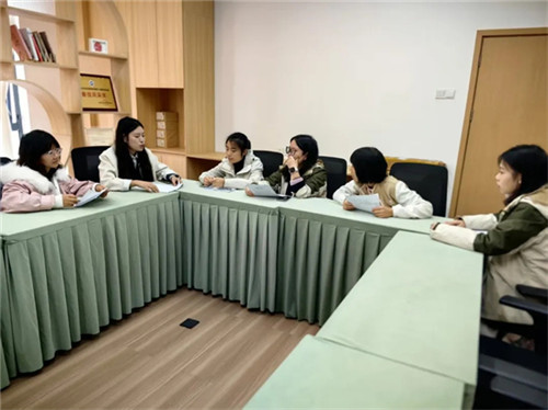 20251107_152507_267.jpg 20251107_152507_267.jpg