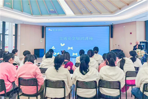 20251107_152055_252.jpg 20251107_152055_252.jpg