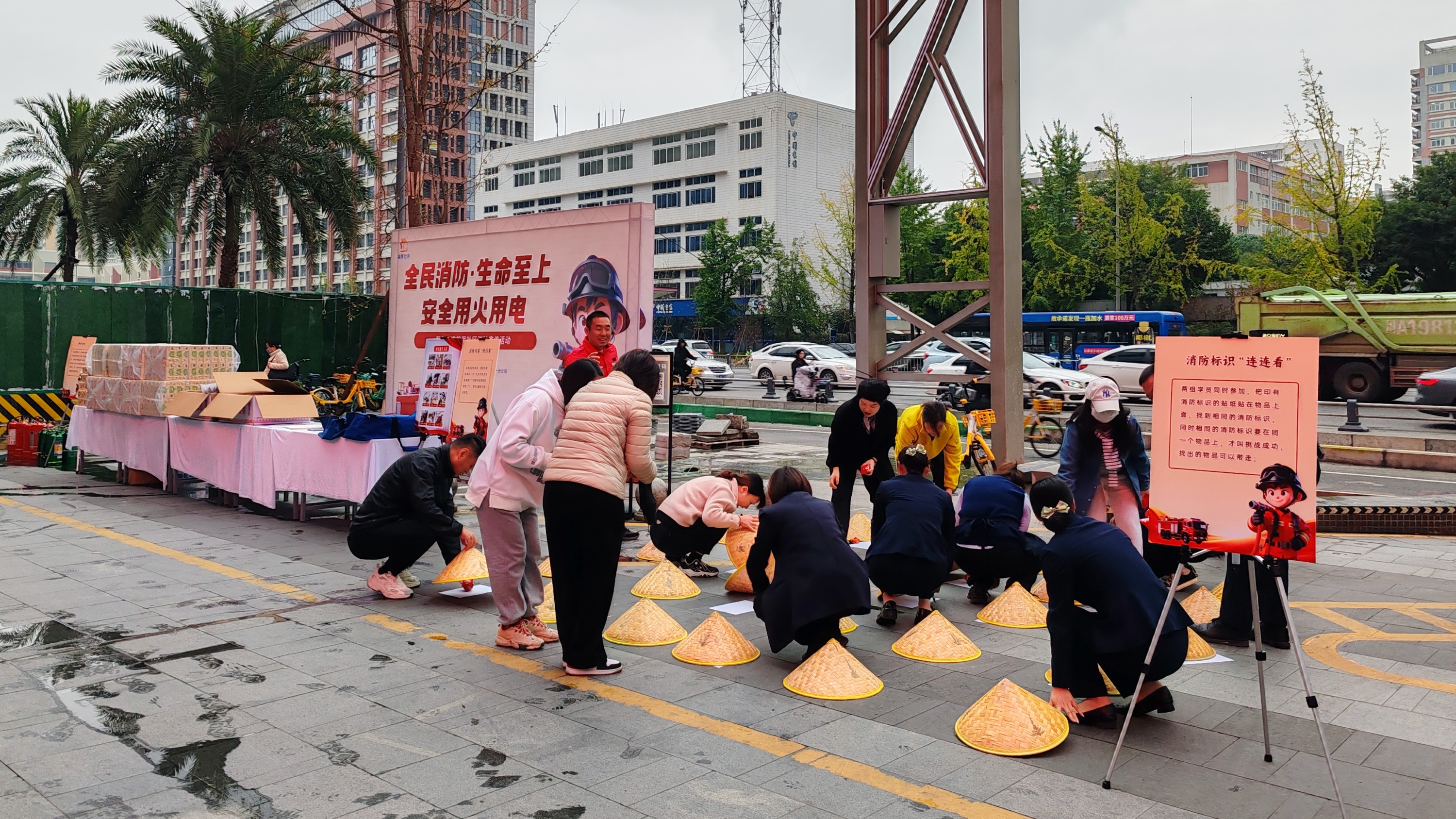 石羊街道锦晖社区：以练筑防，守护平安