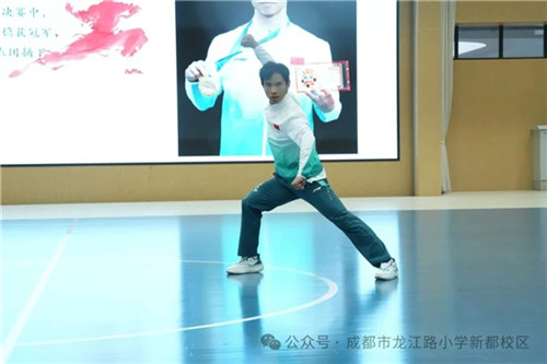 20251107_141019_218.jpg 20251107_141019_218.jpg