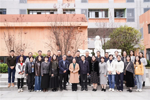 20251120_083727_000.jpg 20251120_083727_000.jpg