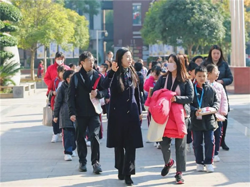 20251124_170200_425.jpg 20251124_170200_425.jpg