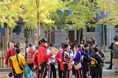 20251124_170200_427.jpg 20251124_170200_427.jpg