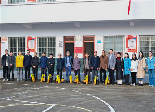 20251128_090056_014.jpg 20251128_090056_014.jpg