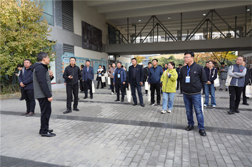 20251201_160559_216.jpg 20251201_160559_216.jpg