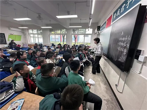 20251204_084204_001.jpg 20251204_084204_001.jpg