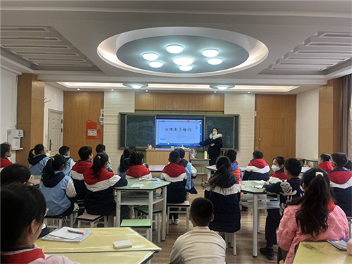 20251208_104019_079.jpg 20251208_104019_079.jpg