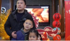 光影传情礼赞先进典型 崇德尚善温暖蓉城