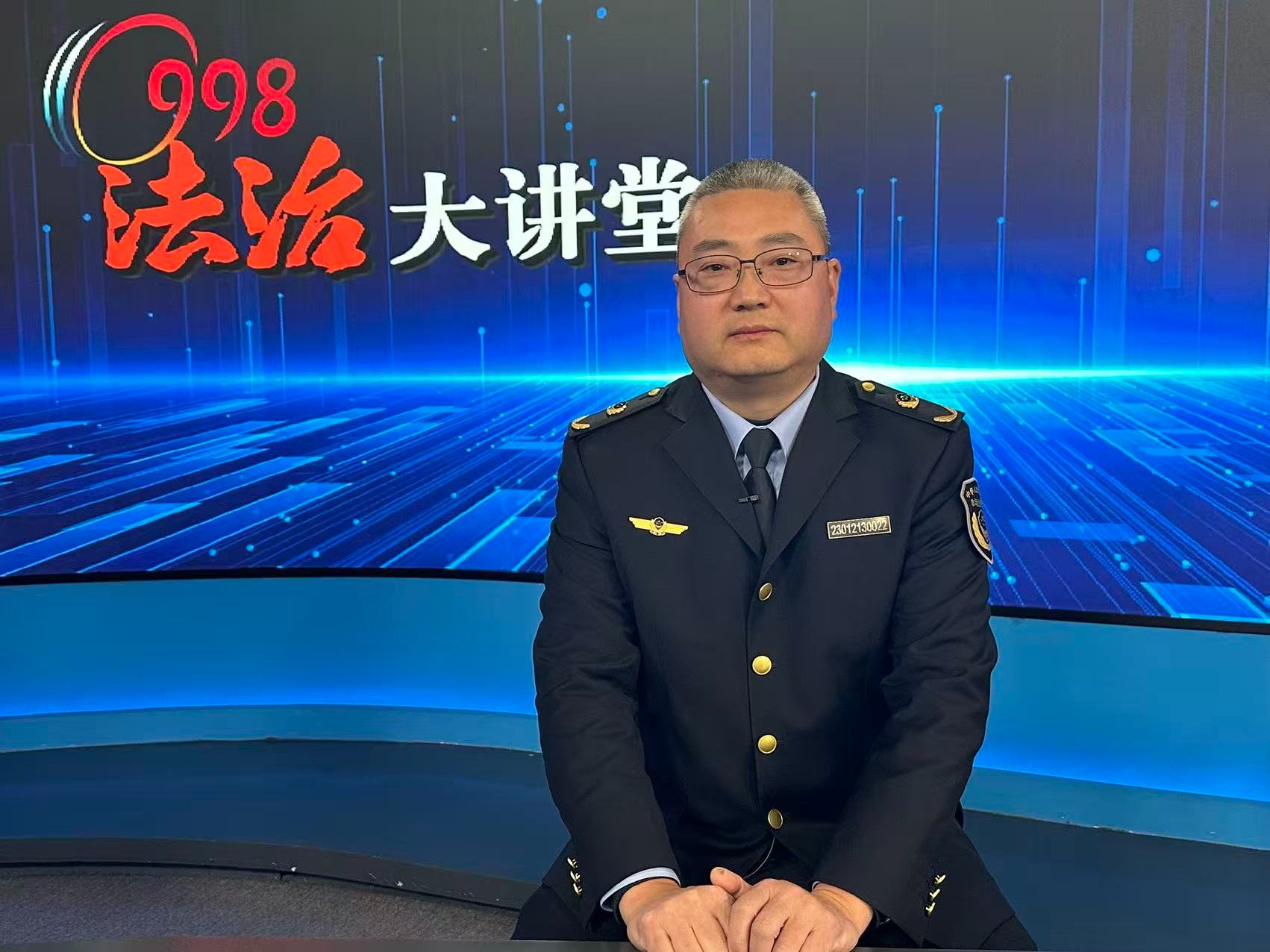 2月25日 大邑县市场监督管理局 电梯困人，维保记录竟然造假