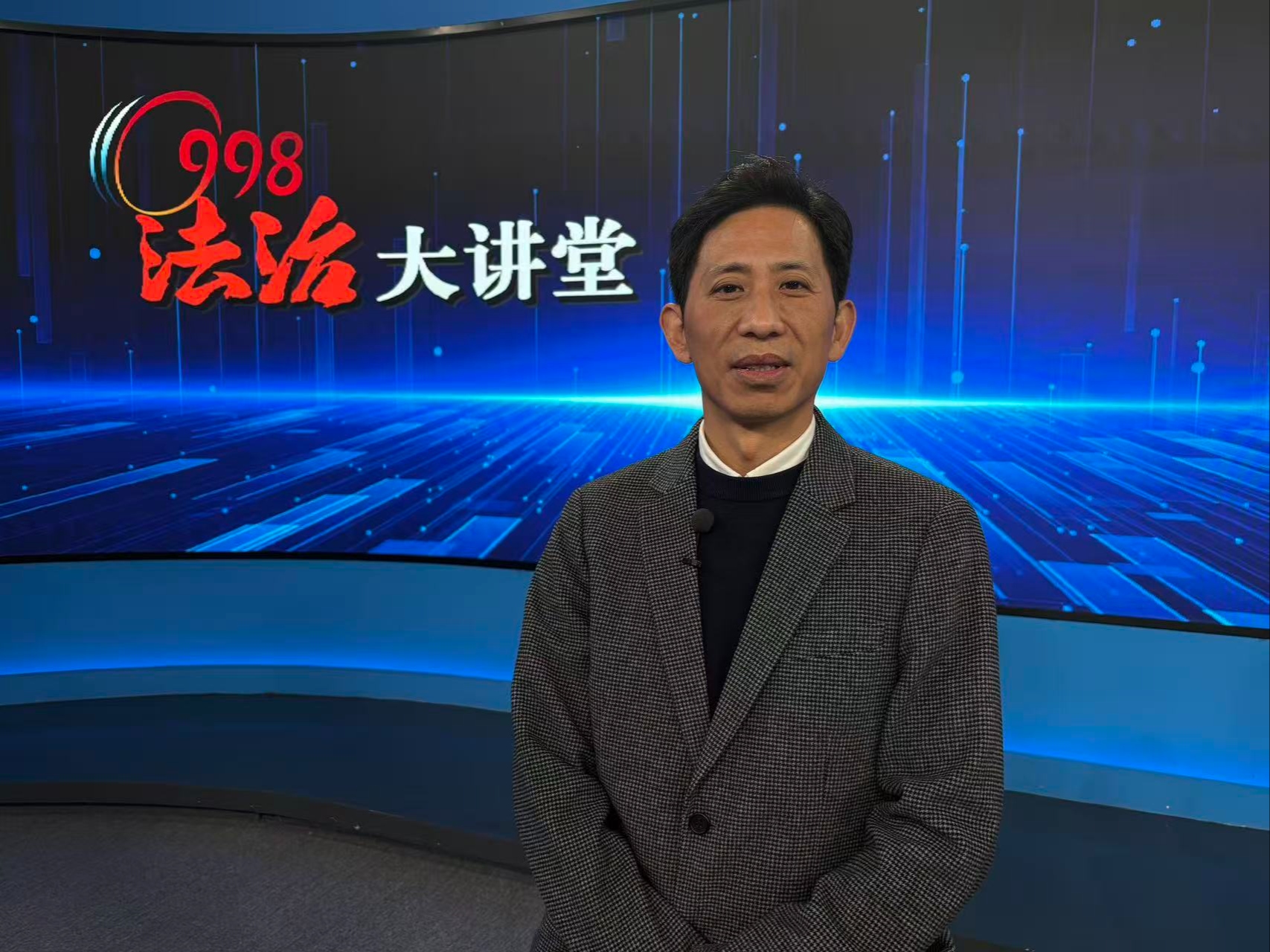 1月12日 成都市残疾人联合会 聋哑人陈英的积蓄保卫战