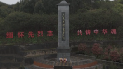 清明寄哀思 市民自发前往烈士陵园祭奠革命先烈