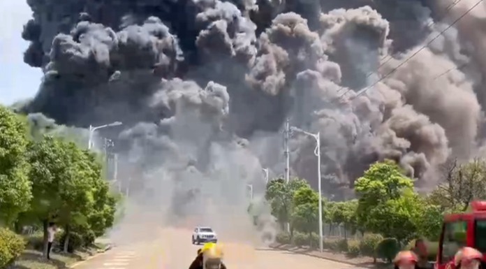 突发！江西贵溪市一化工厂发生爆炸 最新情况通报