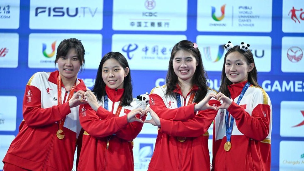 张雨霏获得个人第9金！中国队夺女子4x100米混合泳接力金牌