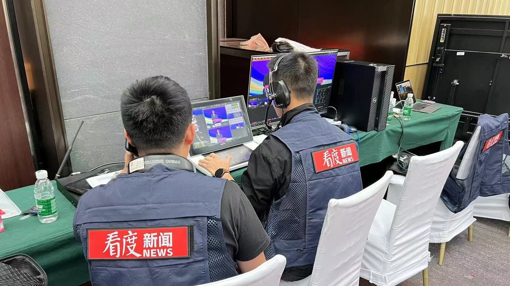 时评｜有情怀、有责任、有信仰！是记录者，亦时刻记录着