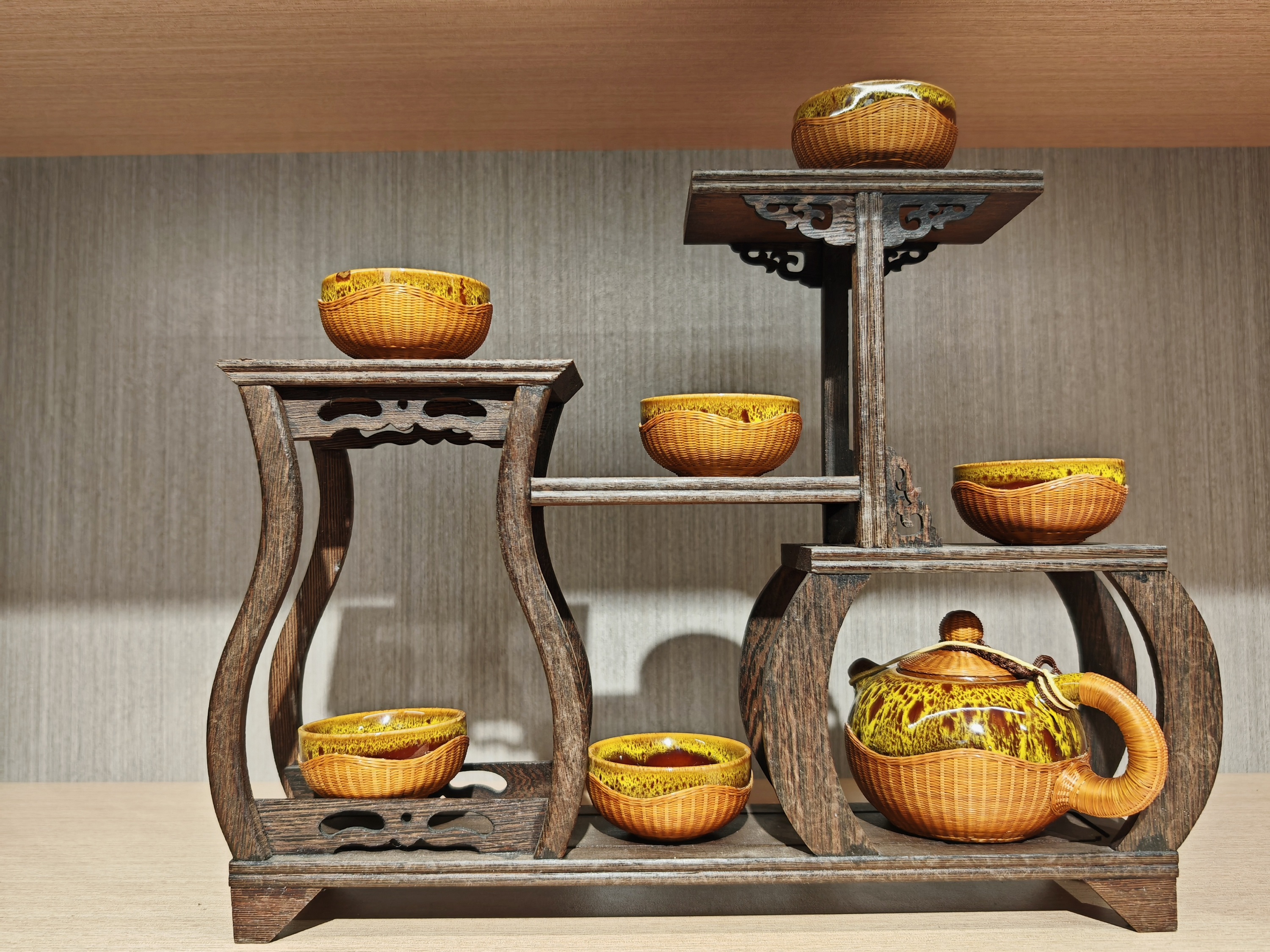 作品展播｜民间文艺优秀作品
编织刺绣《邛窑三彩竹编茶具》