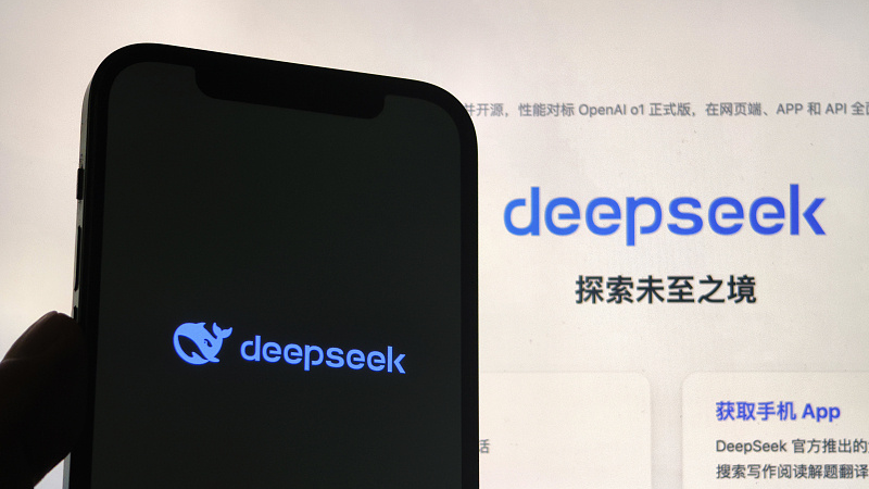 DeepSeek崛起冲击美股 英伟达股价大跌17%