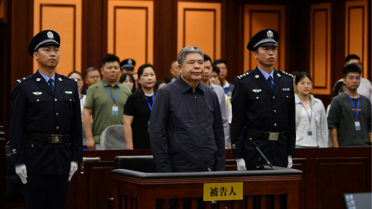 非法收受2.61亿余元，韩勇受贿案一审被判死缓