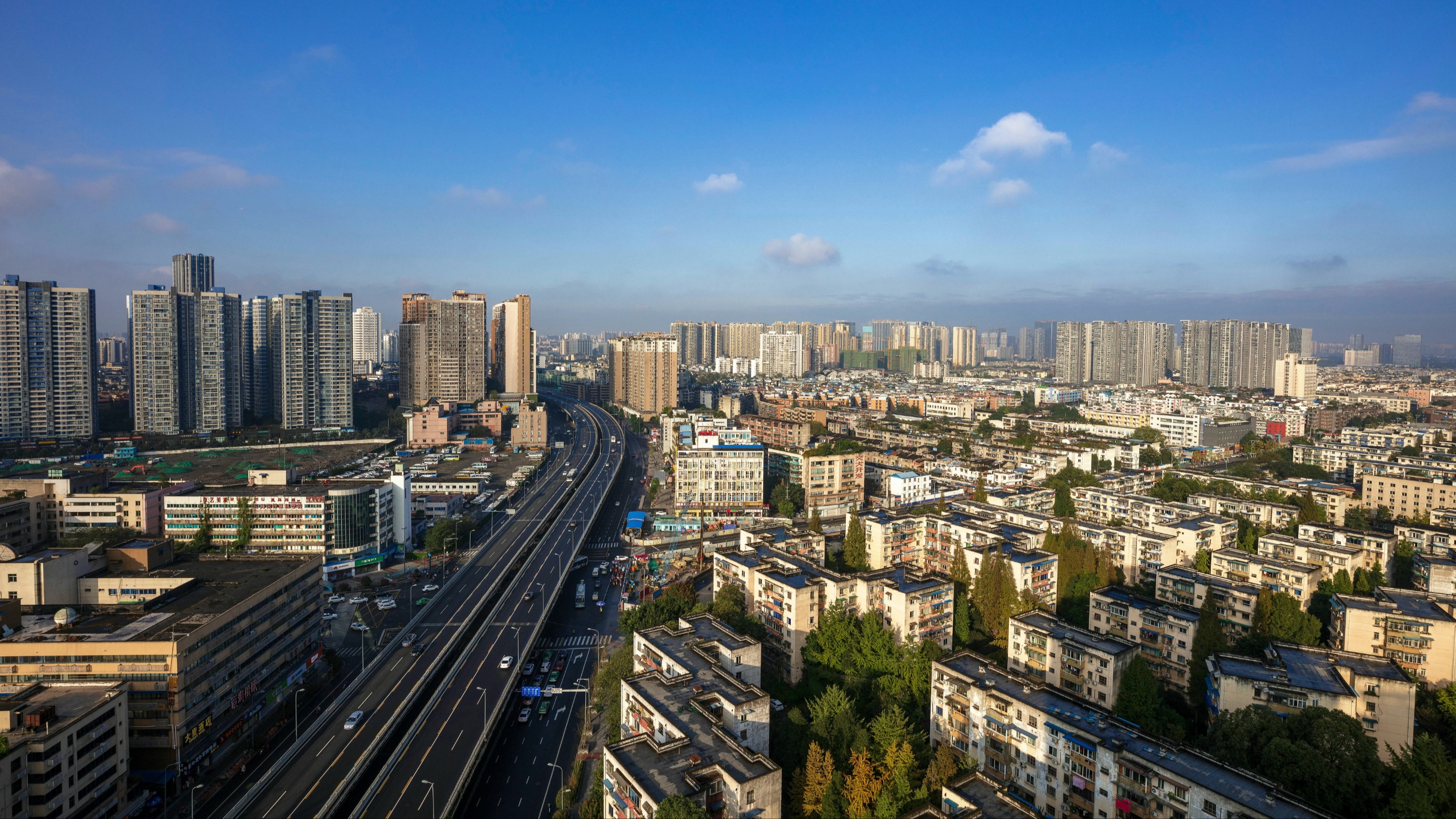 规模以上工业增加值同比增长8.1% 成都1-4月经济运行情况发布