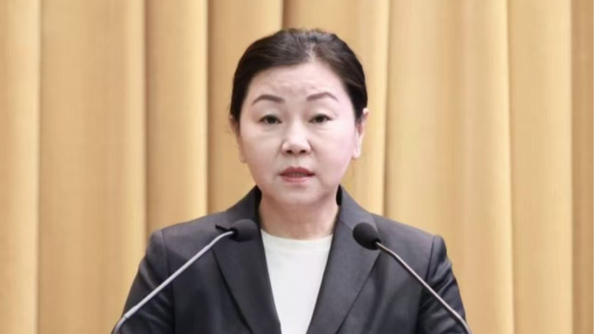 体育总局游泳中心聘任周继红为国家跳水队总教练
