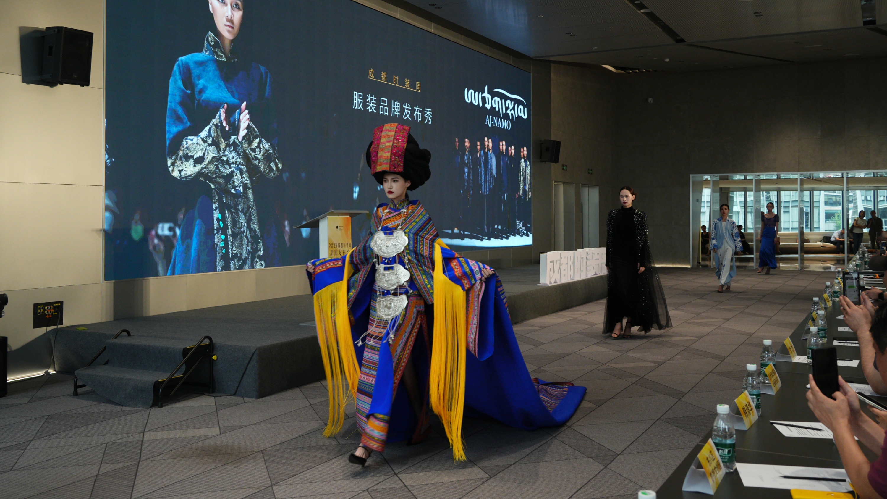 40余场大秀陆续上演 2025成都时装周将于9月25日启幕